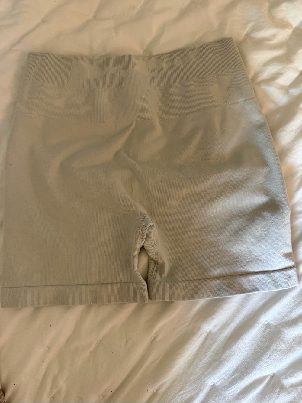 Seamless High-Waist Bike Shorts in Light Beige
